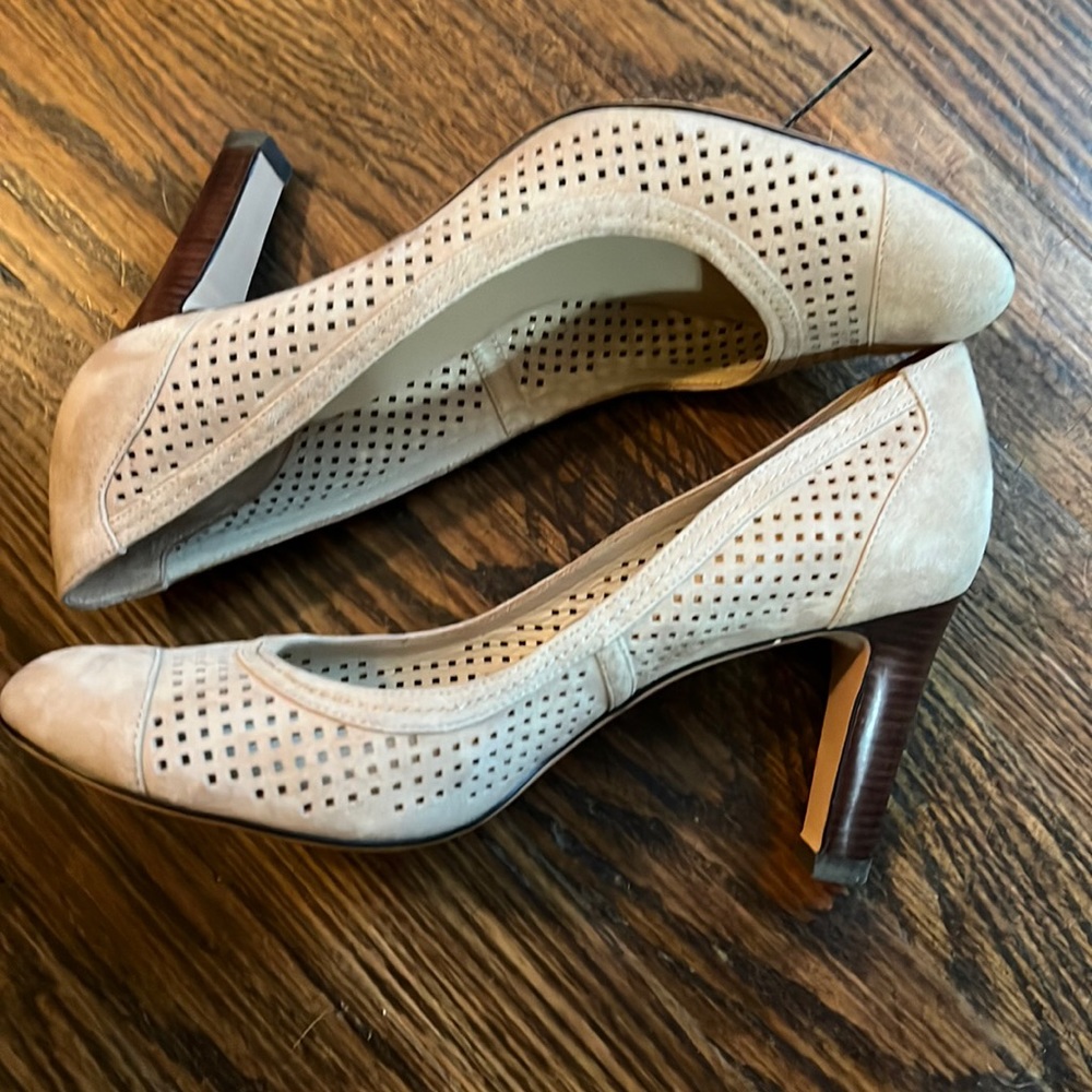 Antonio Biaggi suede heels size 37